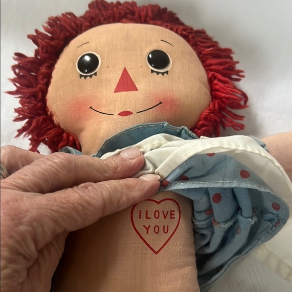 Vintage 1970’s Knickerbocker Raggedy Ann and Andy Dolls with I Love You Heart - Picture 15 of 15